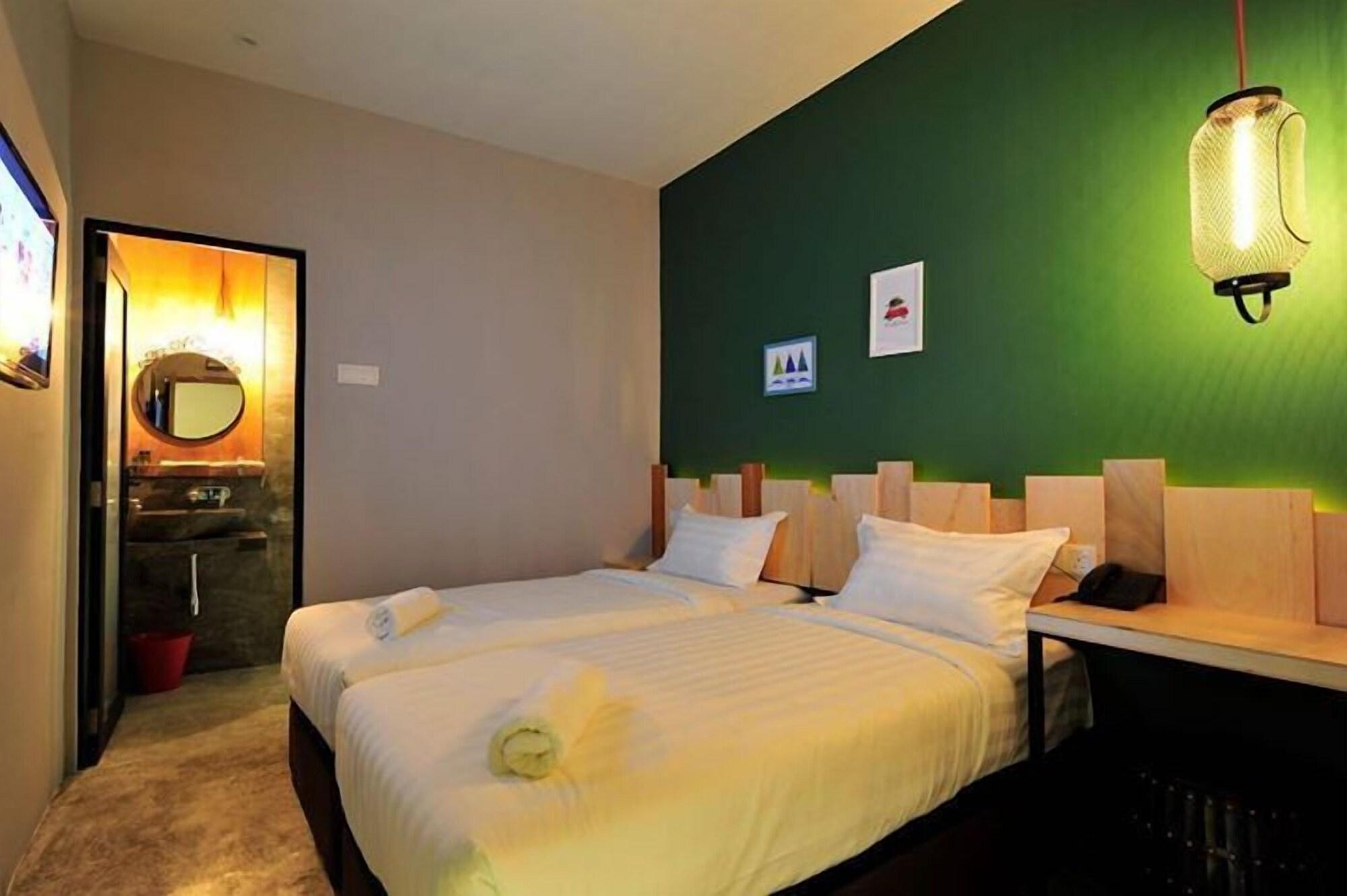 Finess Basic Hotel Malacca Exterior photo